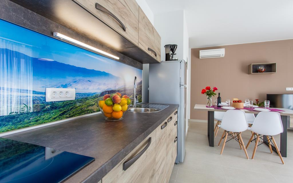 באסקה Apartments Viktorija מראה חיצוני תמונה