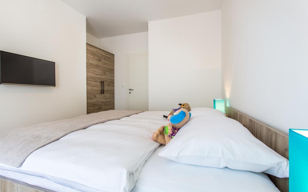 באסקה Apartments Viktorija מראה חיצוני תמונה