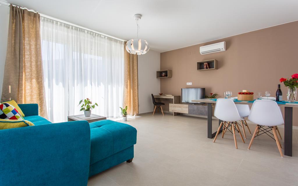 באסקה Apartments Viktorija מראה חיצוני תמונה