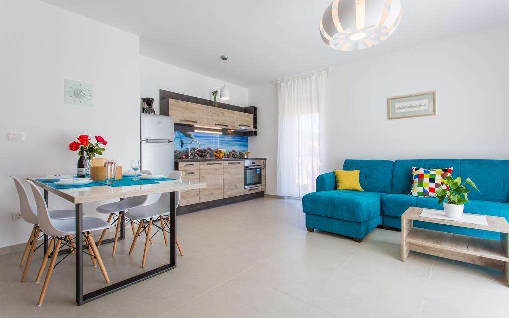 באסקה Apartments Viktorija מראה חיצוני תמונה